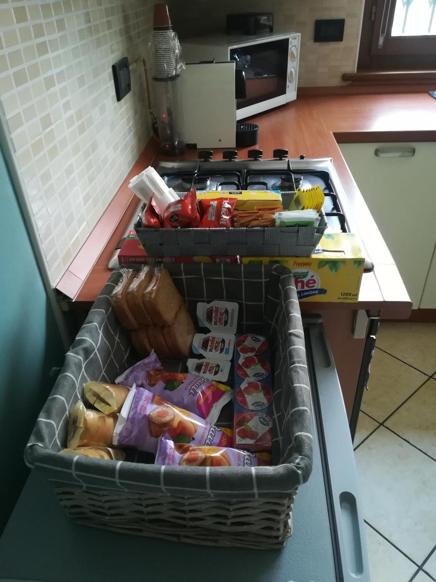 B&B Luna - Osio Sopra Osio Sotto Bagian luar foto